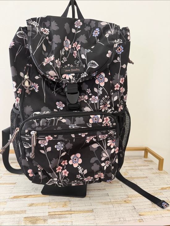 Vera Bradley Handbags - Vera Bradley Lighten Up DayTripper Backpack Hollander Bouquet